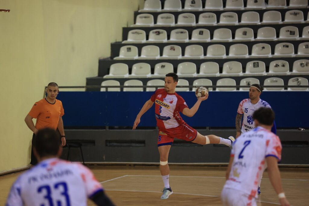 SRL: Obilić – Vojvodina 22:34