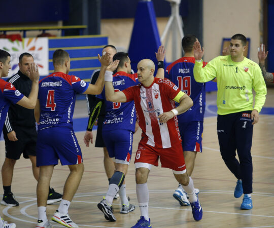ARKUS: Zvezda – Vojvodina 22:35