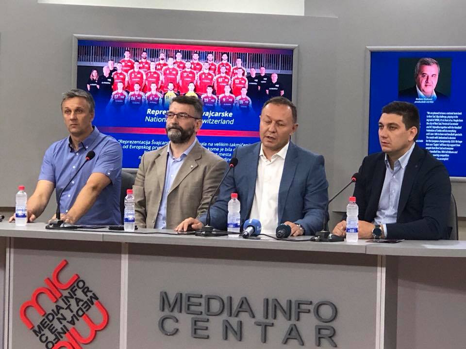 APV i Grad, RSS i RKV pozivaju na spektakl