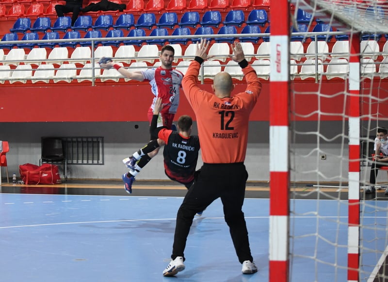 ARKUS: Vojvodina – Radnički 35:25