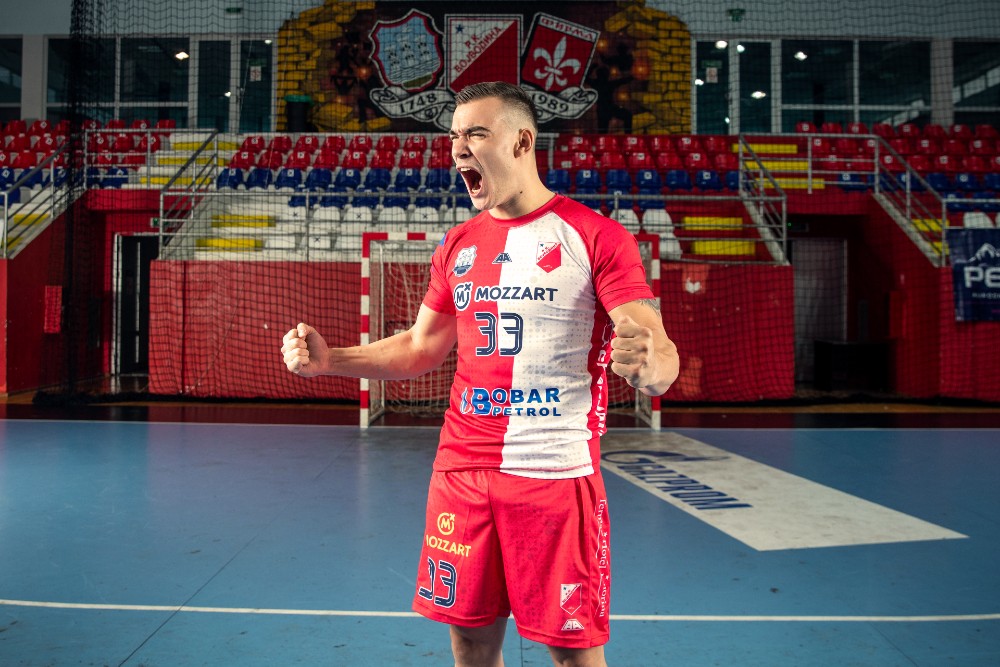 Jovica Nikolić pravo u Bundesligu