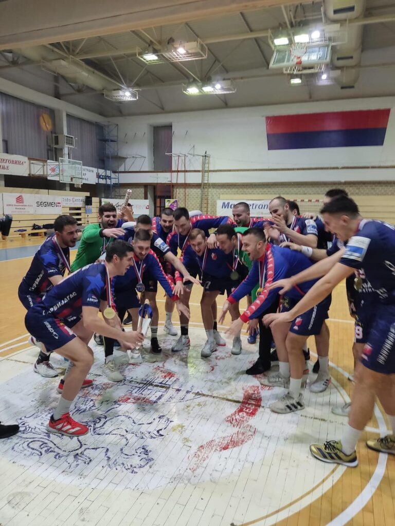 Svesrpski kup: Voša ponovo šampion